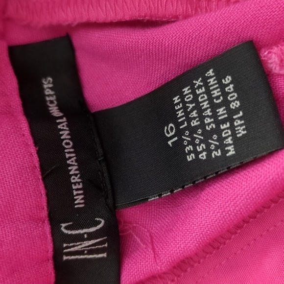 INC NWT Shorts Linen Blend Scallop Hem Regular Fit Women's Size 16 Intense Pink - Picture 11 of 12